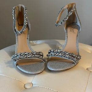 Size 9 Jewel Badgley Mischka Heels